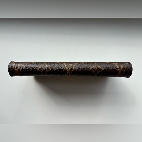 Louis Vuitton monogram Zippy Wallet - Picture 4 of 14